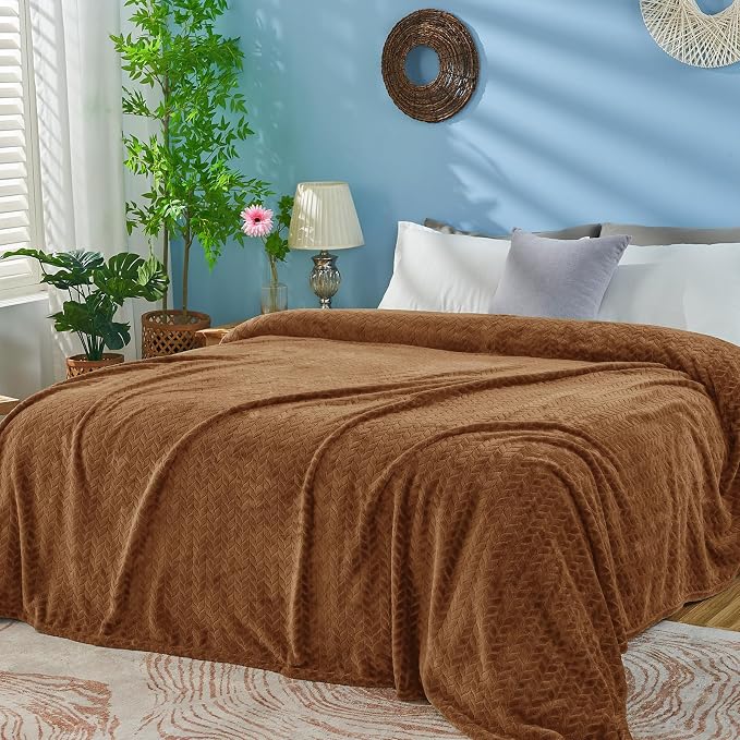 inhand Fleece Twin Blanket for Bed Chocolate Brown Throw Blanket for Couch - Image 4