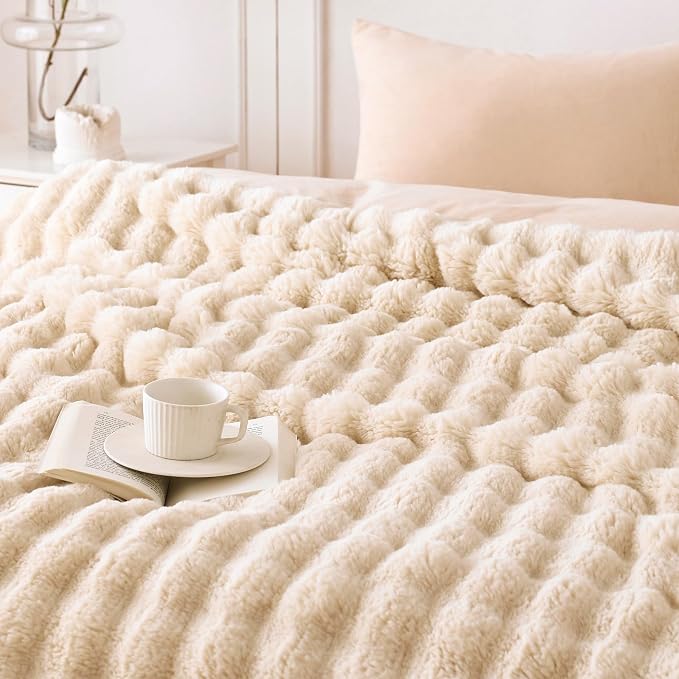 COOVA Faux Fur Throw Blanket for Couch, Cozy Soft and Fuzzy Plush Rabbit Fur - Image 3