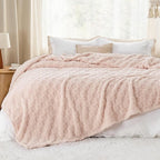 Bedsure GentleSoft Blankets Queen Size - Image 5