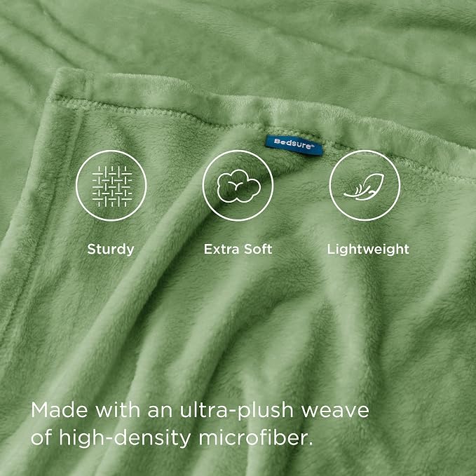 Bedsure GentleSoft Green Throw Blanket - Image 4