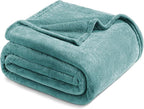 Exclusivo Mezcla Fleece Celadon Throw Blanket - Image 8