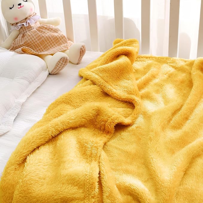 Exclusivo Mezcla Plush Fuzzy Fleece Throw Blanket, Super Soft, Fluffy and Warm - Image 5