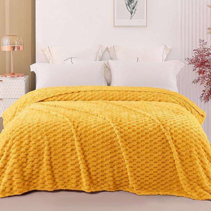 Exclusivo Mezcla Fleece Queen Blanket - Image 2