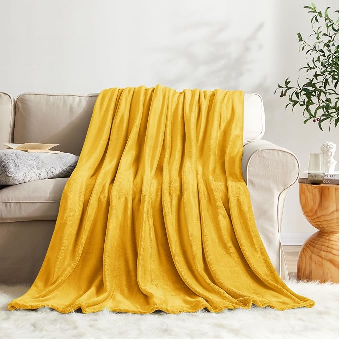 KMUSET Fleece Blanket Twin Size Honey Yellow Lightweight Super Soft Cozy Fuzzy by COZYBLANKETHappyHomeLife