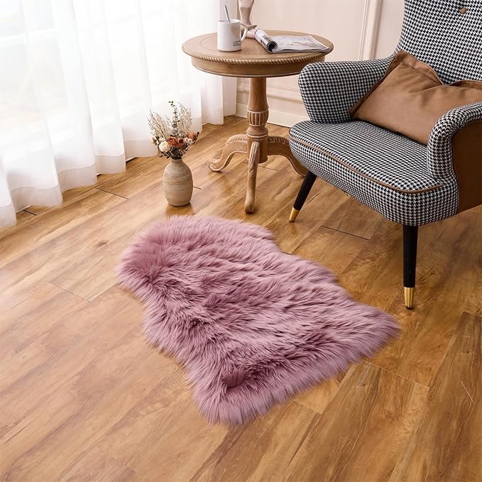 Arbosofe Ultra Soft Faux Fur Rug, Small Area Rugs, Light Purple Fluffy Shaggy - Image 2