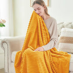 BEDELITE Fleece Blanket Queen Size – 3D Ribbed Jacquard Soft and Warm - Image 3