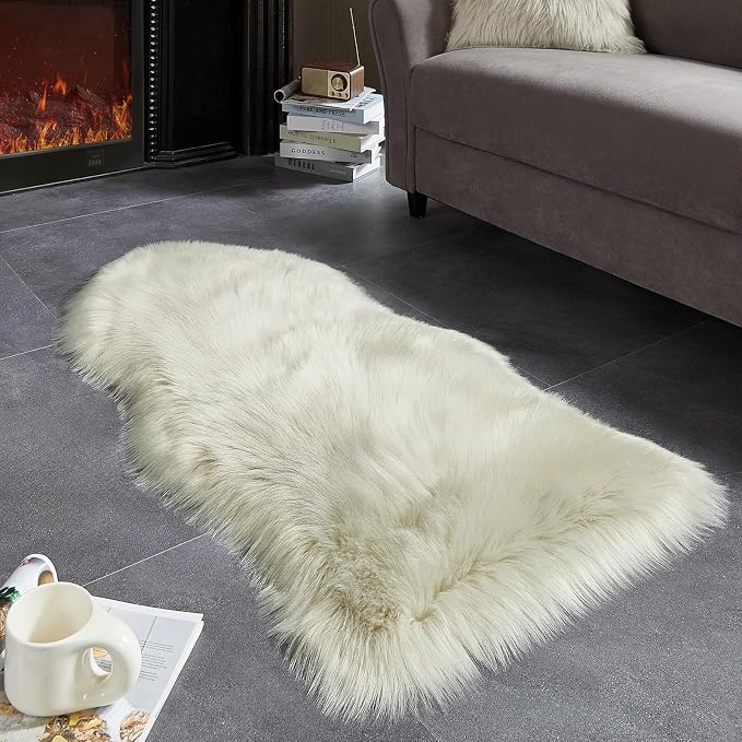 AMTOVO Faux Fur Rug, Light Grey Area Rug, Fluffy Sheepskin Rug, Fuzzy Ultra - Image 2