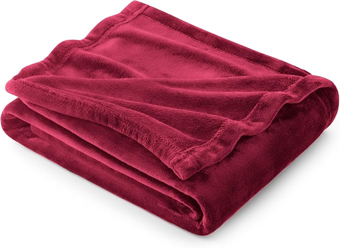 Bedsure GentleSoft Fleece Blanket Twin Size Red by BEDSURE