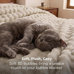 Bedsure 3D Fleece Bubble Blanket - Image 3