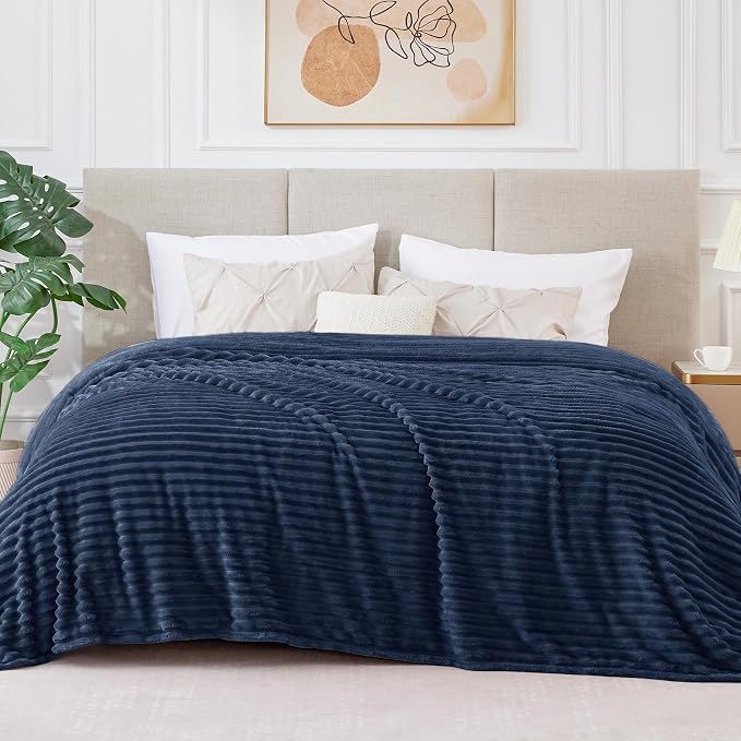BEDELITE Fleece Blanket Queen Size – 3D Ribbed Jacquard Soft and Warm - Image 6