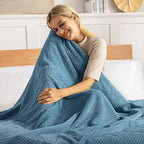 Exclusivo Mezcla Fleece Bed Blanket King Size, Super Soft and Warm Blankets - Image 2