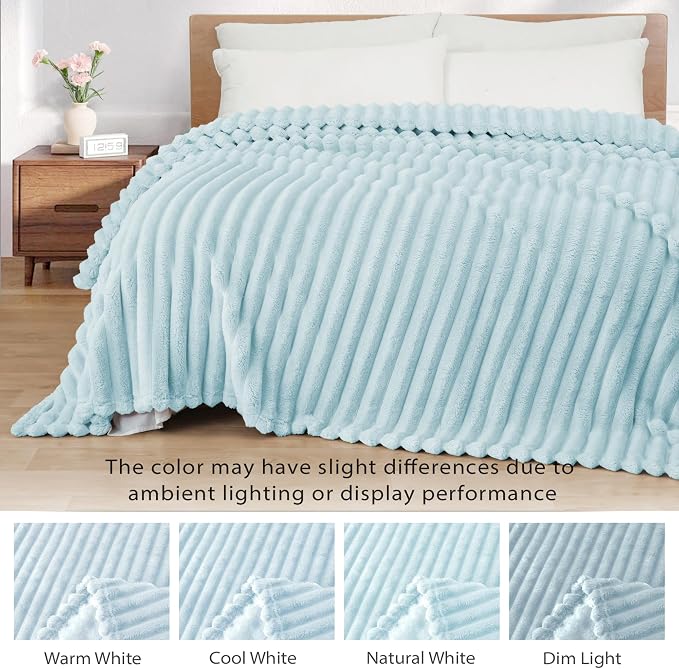 Exclusivo Mezcla King Size Flannel Fleece Blanket, Super Soft Striped Jacquard - Image 3