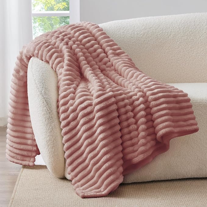 BEDELITE Twin Blanket for Couch & Bed, 300GSM Soft & Warm Fleece Blanket - Image 5