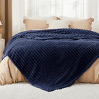 Bedsure GentleSoft Navy Blue Full Blanket - Image 2