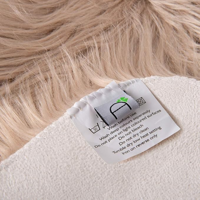 Ashler faux fur rug, Fluffy Shaggy Area Rug Ultra Soft 2.2 x 6 Feet Rectangle - Image 6
