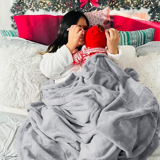 Bedsure GentleSoft Fleece Blankets King Size Light Grey - Image 5