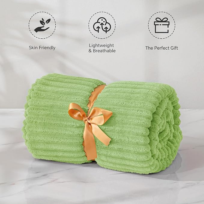 BEDELITE Sage Green Throw Blanket - Image 4