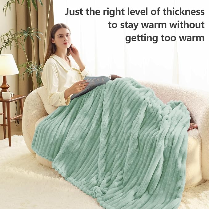 HIMEET Sage Green Ribbed Queen Size Blanket - Image 3