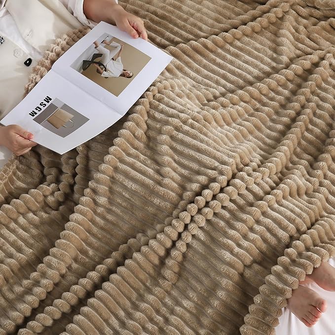 Tan Fleece Throw Blanket 50”×60” - Image 4