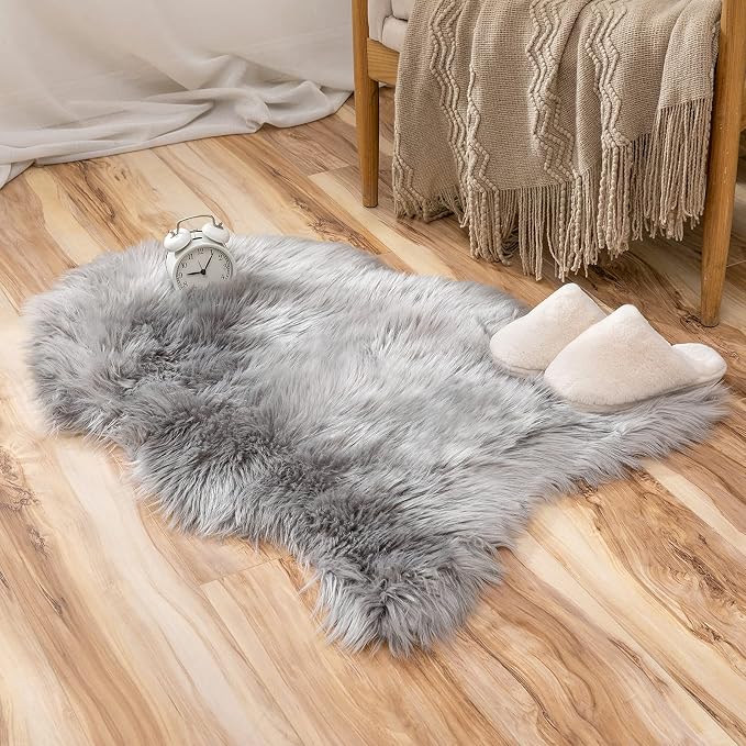MIULEE Fluffy Rug Soft Shaggy Faux Fur Area Rug Luxury Plush Sheepskin Carpet - Image 4