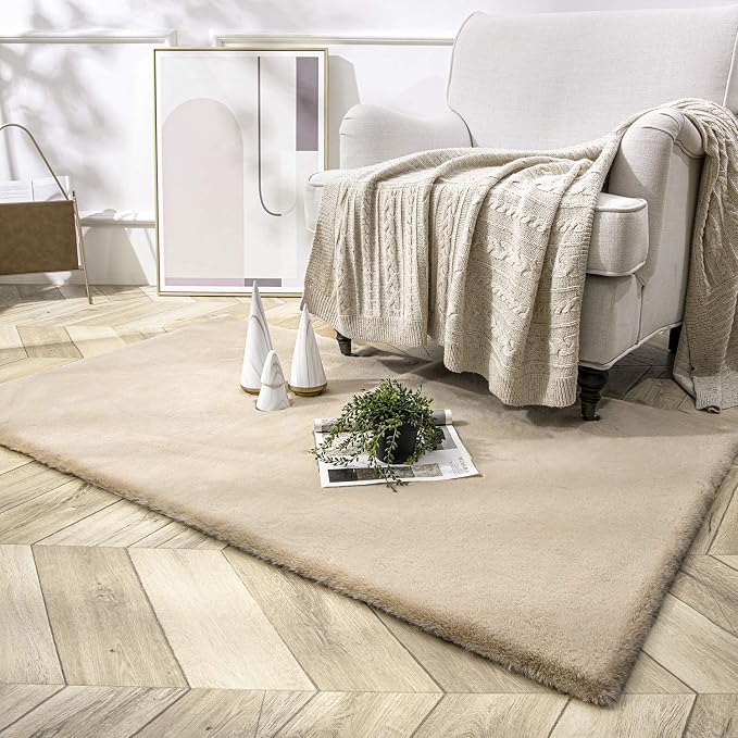 Ashler Faux Fur Rug, Ultra Soft Faux Rabbit Fur, 3 x 5 Feet Rectangle, Machine - Image 2