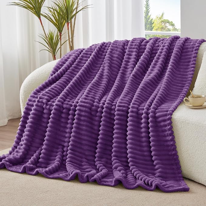 BEDELITE Twin Blanket for Couch & Bed, 300GSM Soft & Warm Fleece Blanket - Image 8
