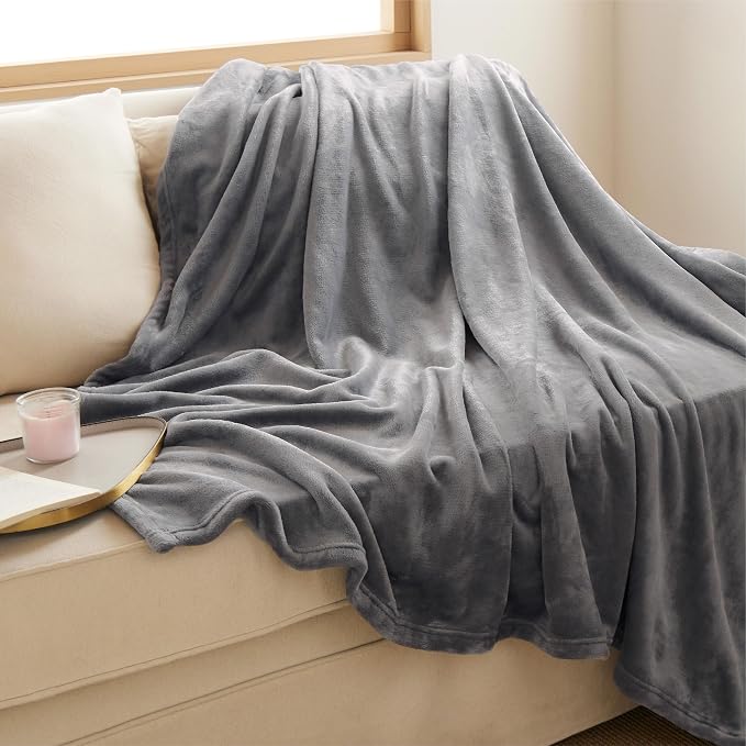 Bedsure GentleSoft Fleece Blanket Twin Size Grey - Image 2