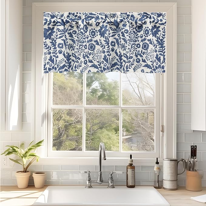 DriftAway Julia Watercolor Blooming Flower Floral Lined Thermal Insulated - Image 4
