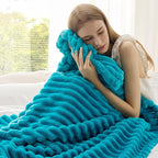 Bedsure GentleSoft Teal Fleece Blanket - Image 3