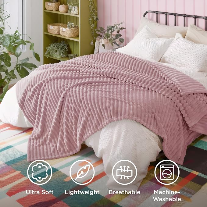 Bedsure GentleSoft Pink Full Blanket - Image 5