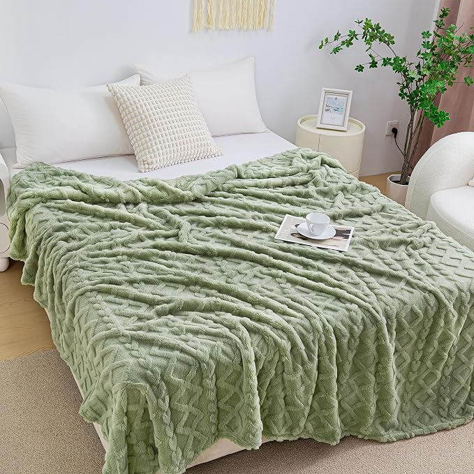 Aganear Blanket Queen Size by Aganear
