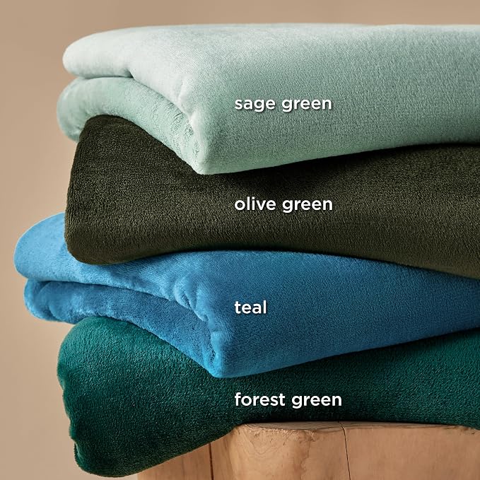 Bedsure GentleSoft Fleece Bed Blankets Full Size Sage Green - Image 5