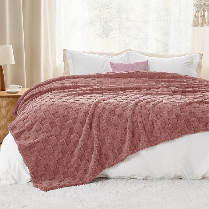 Bedsure GentleSoft King Size Blanket - Image 2