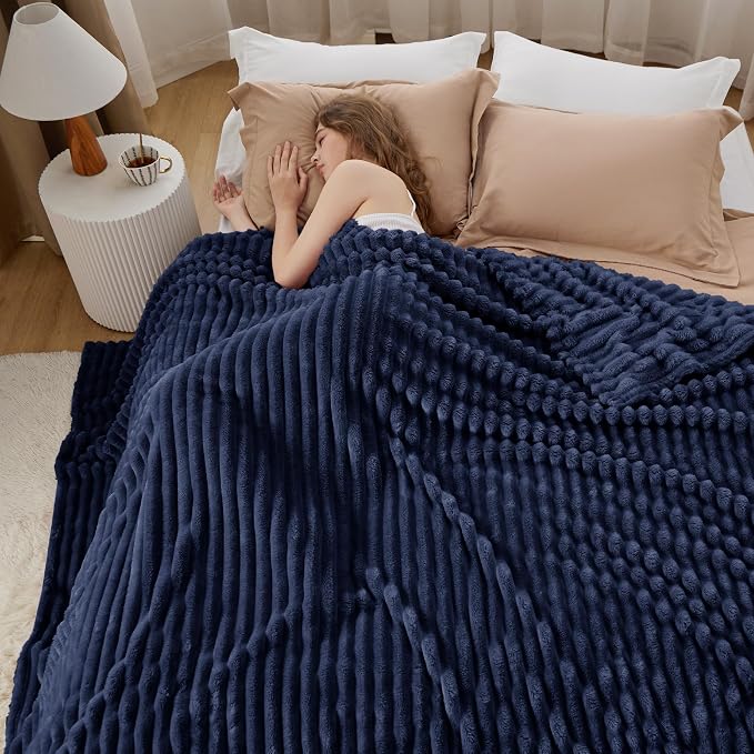Bedsure GentleSoft Navy Blue California King Size Blanket - Image 4