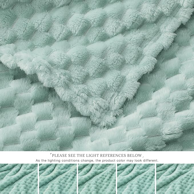 EXQ Home Fleece Throw Blanket for Couch or Bed - Image 6