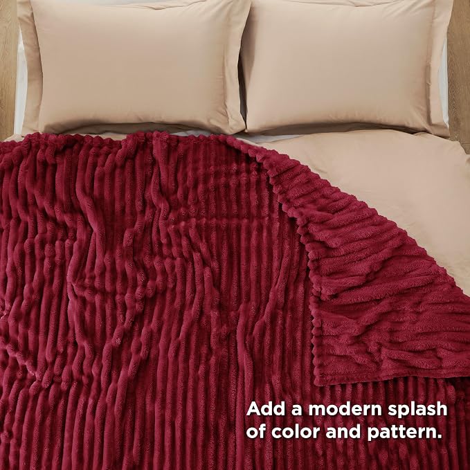 Bedsure GentleSoft Red California King Size Blanket - Image 4