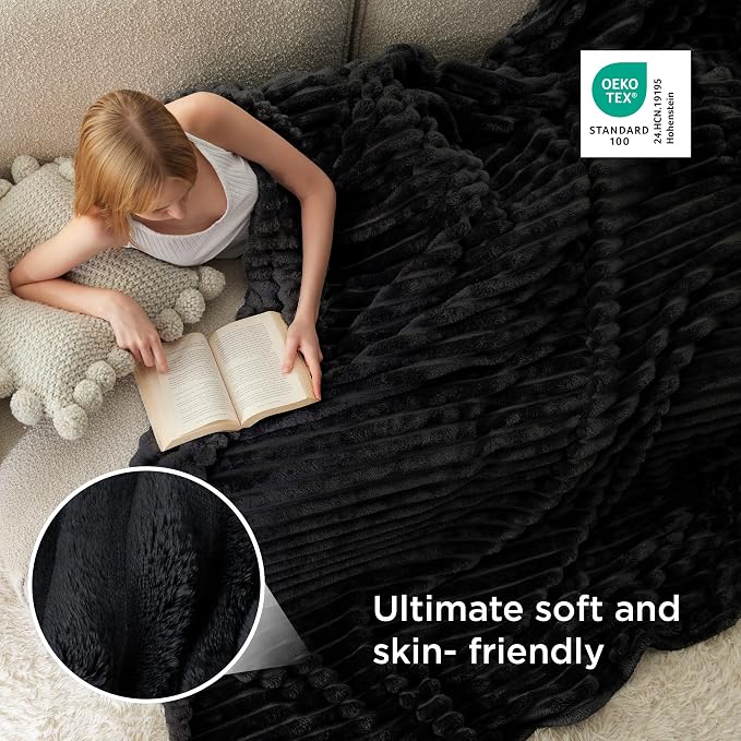 Bedsure GentleSoft Blankets Queen Size - Image 4