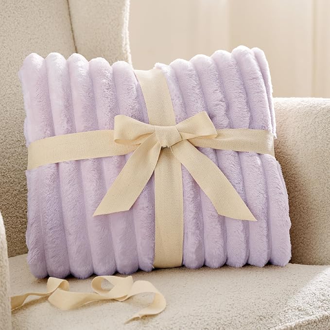 Bedsure GentleSoft Lavender Fog Twin Blanket - Image 8