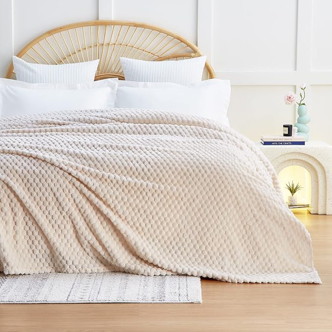EXQ Home Fleece Blanket Queen Size by EXQHomeTexitleCoLtd