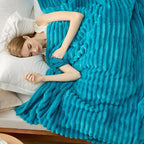 Bedsure GentleSoft Teal Full Blanket - Image 3