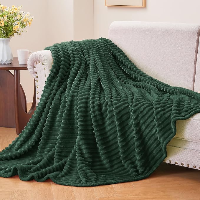 BEDELITE Fleece Blanket Twin Size – 3D Ribbed Jacquard Soft and Warm Decorative - Image 2