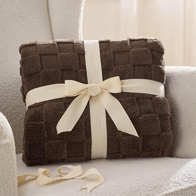Bedsure GentleSoft Brown Throw Blanket - Image 8