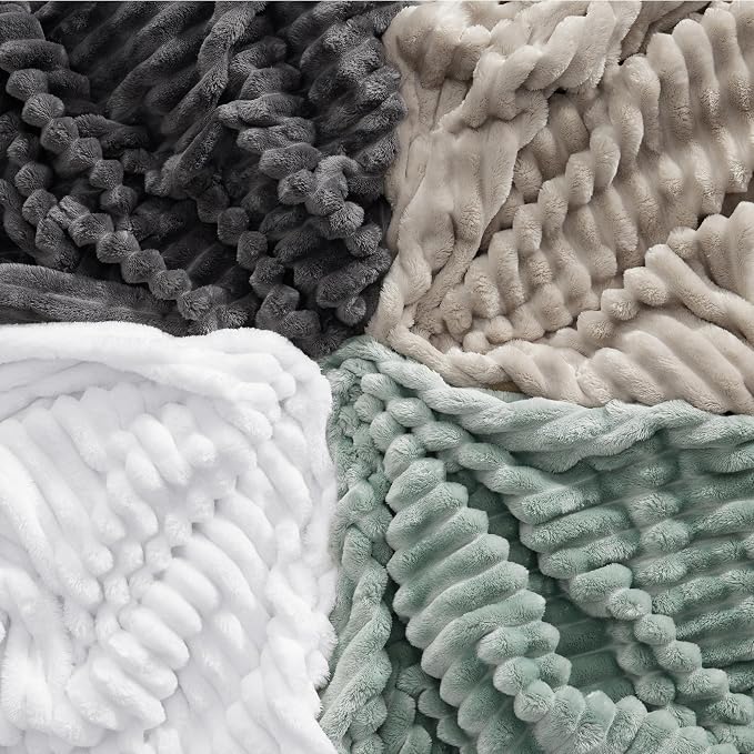 Bedsure GentleSoft Queen Blanket - Image 7