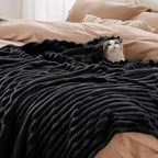 Bedsure GentleSoft Black Fleece Blanket - Image 4