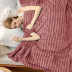 Bedsure GentleSoft Dusty Pink Full Blanket - Image 3