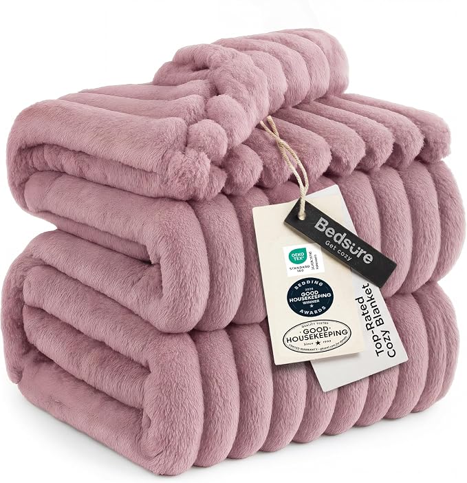 Bedsure GentleSoft Pink Fleece Blanket by BEDSURE