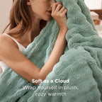 Bedsure 3D Fleece Bubble Blanket - Image 2